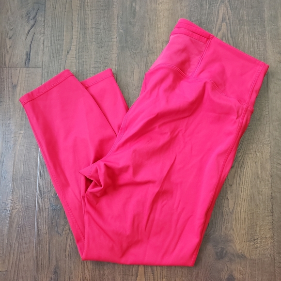 Fabletics Pants - Fabletics Motion365 Cropped Leggings Size 1X True Red